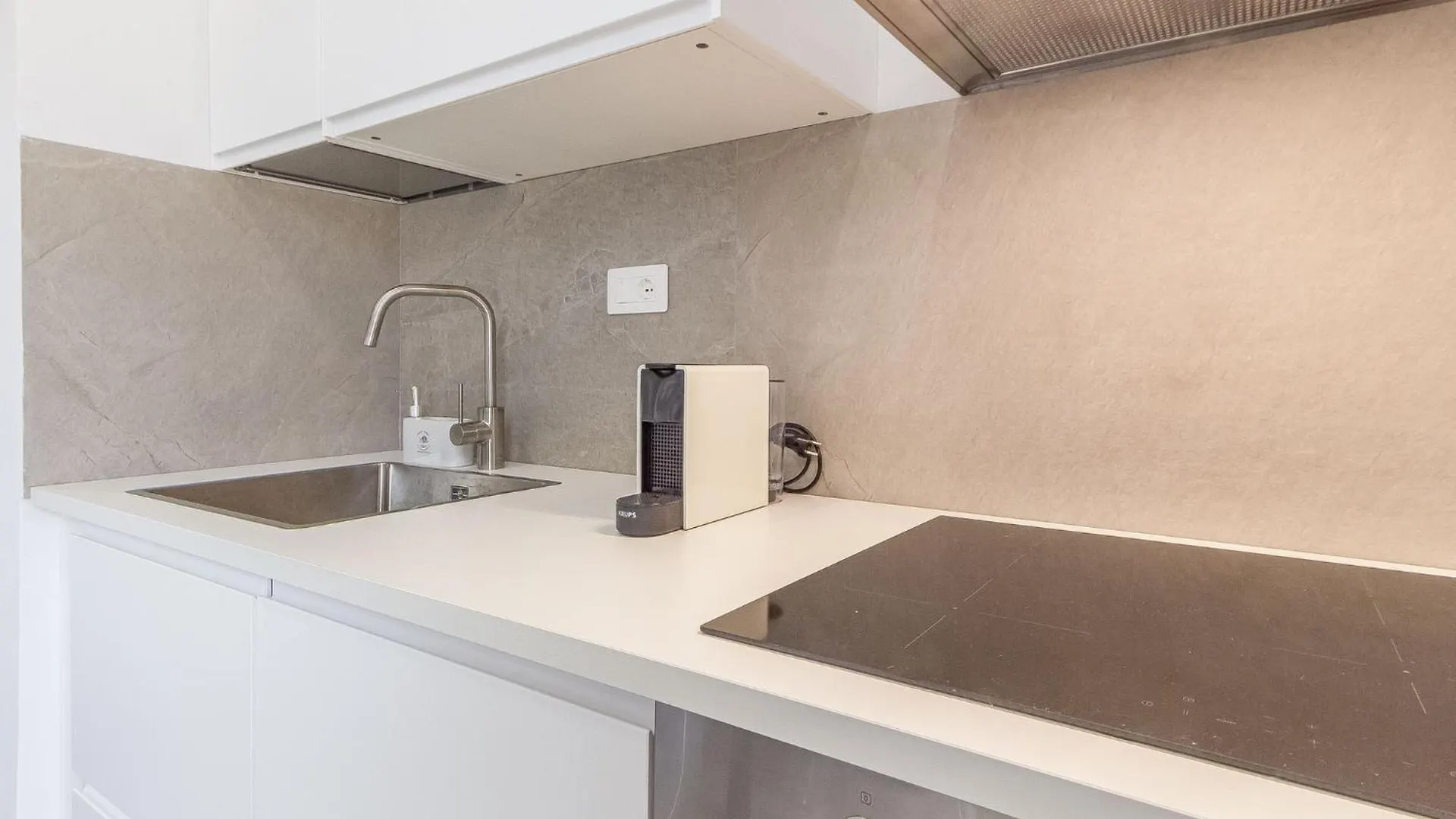P&P House Apartamento Alghero