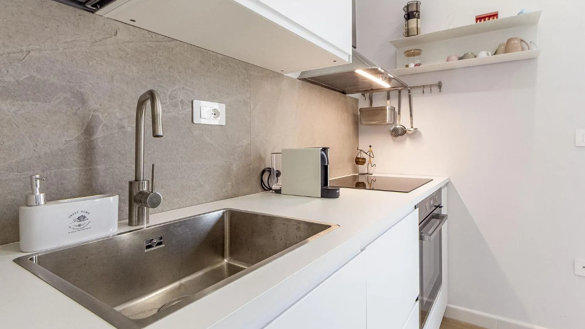 P&P House Apartamento Alghero